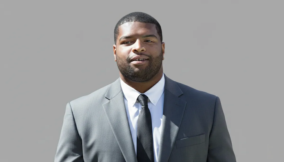 Trent Williams Bio, Age, Height, Wife, Net Worth